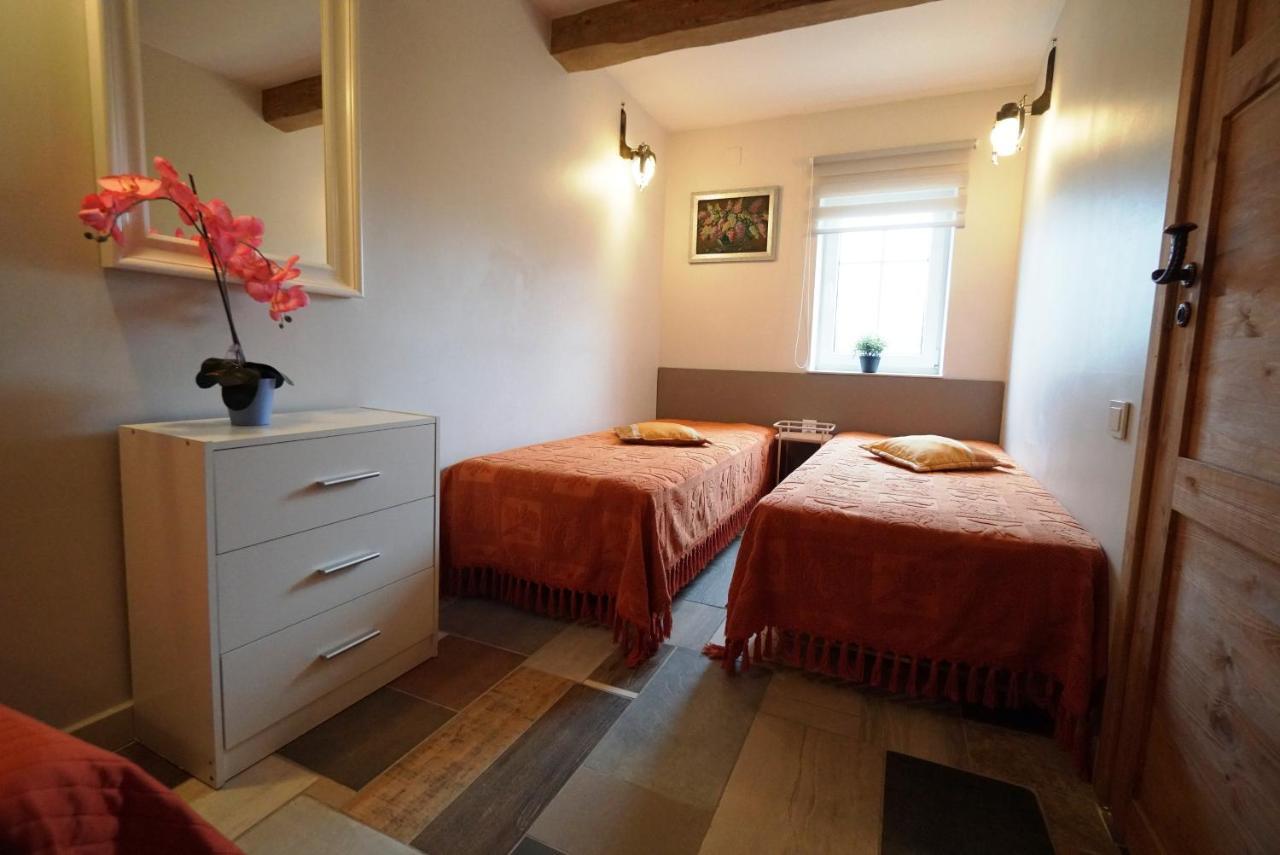 Hotel "Trakaitis" Nameliai Pokoj fotografie